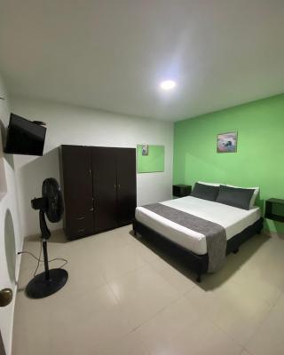 33 Hotel Bulerias
