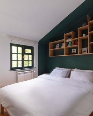 Veranda House on Samreklo 25