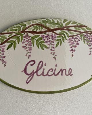 Glicine room Sperlongaresort