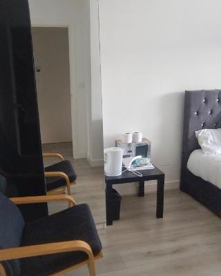 Free Car Park and walk to COOP, Etihad , Piccadilly