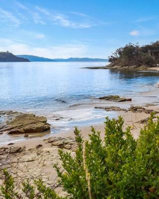 Peaceful Bruny Island Shack