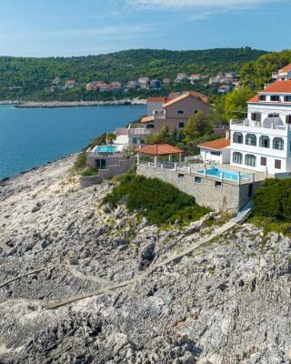 Family-friendly apartments with swimming pool Zavalatica, Korcula - 183