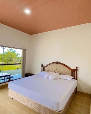 Amadeo Guest House