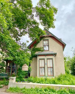 Pansy’s Parlor Bed & Breakfast