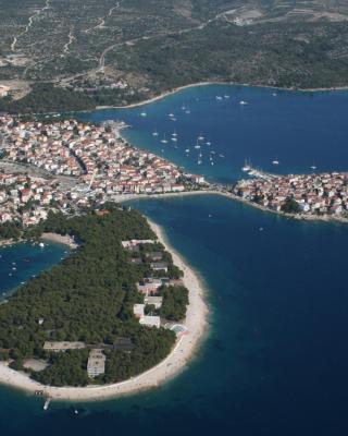 Apartments Jadran