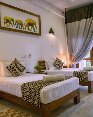 Hotel Athgira