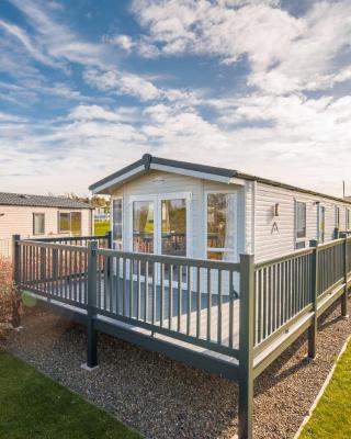 Lisa Marie-Luxury Caravan-Seton Sands-8 Berth