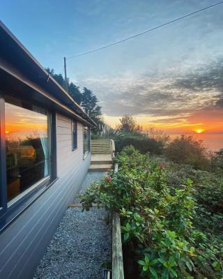 Polhawn Lookout, The Forgotten Chalet