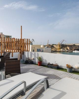 Traditional Maltese Townhouse - Close to Sea