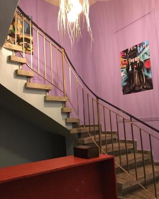 Noer Hostel
