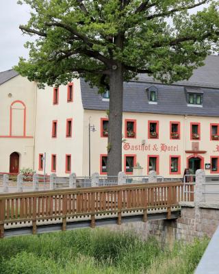 Gasthof und Hotel Roter Hirsch
