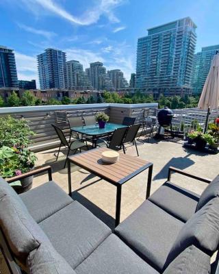 King West Private Rooftop Retreat