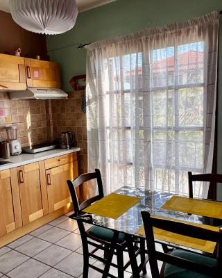 Sunny house at ancient Mycenae, close to Nafplio!