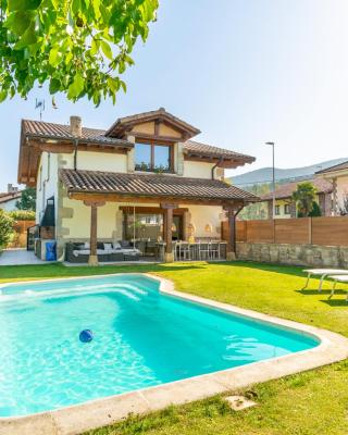 Casa Patxi, espectacular casa rural próxima a Pamplona