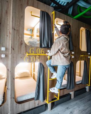 Capsule Hostel Logistic Vilnius