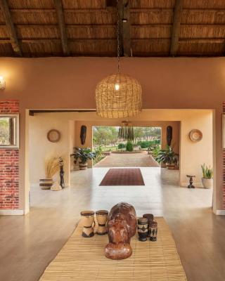 The Nkhosi Livingstone Lodge and Spa