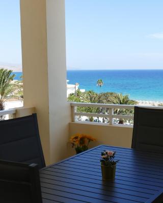 Blue Lagoon Apartment