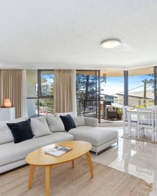 Resort stay in surfers paradise beach apartment