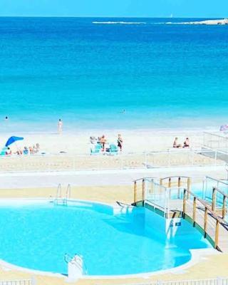 Mont Vernon Top Secret Studio chic, plage et piscine