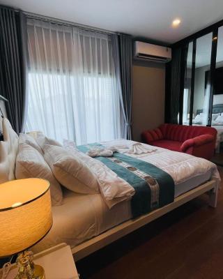 Comfy 2-King Bed Condo - 3 Min to Rawai Beach at The Titile V Condo's