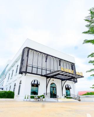 Marble Arch De Loei Hotel