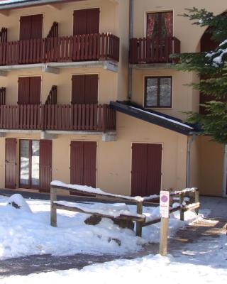 Studio 4 personnes Ax3domaines 20