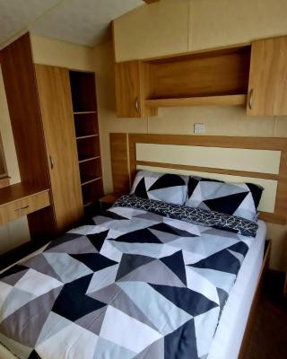 3 bedroom caravan
