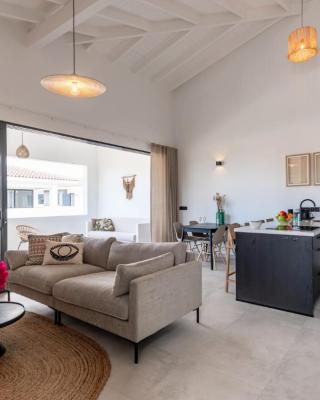 The Wave - Excellently located Penthouse with pool