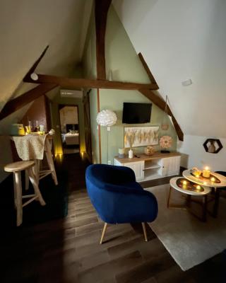 Grande chambre confortable