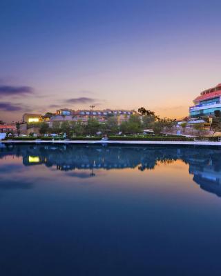 Dreamworld Resort, Hotel & Golf Course