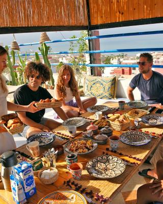 Good Wave Surf House