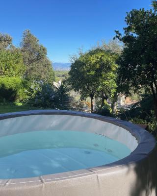 Domaine des Tuilières avec Jacuzzi