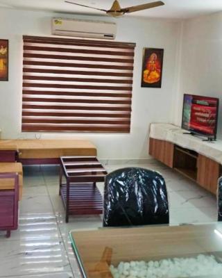 Luxurious Apartment with a pool and gym near Trivandrum railway station