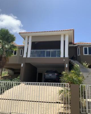 Charming house in Curacao
