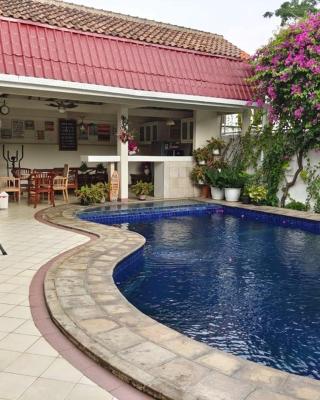 The Sangtus Home