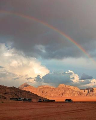 Wadi Rum Camp & Jeep Tour