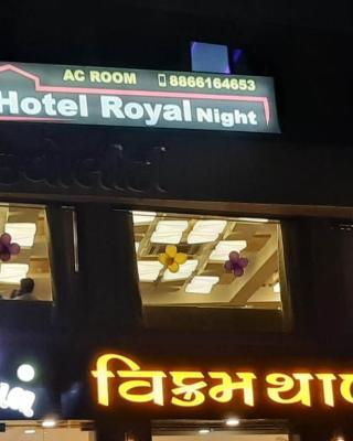 hotel royal night