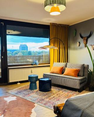 Klassen Stay - Design Studio in 11 Etage - Tolle Aussicht - Sauna, Pool - Netflix