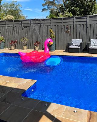 Spacious 3Bd n Pool family holiday home TF2223