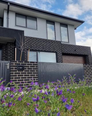 Brand new house - Mordern home and great location