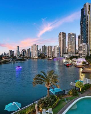 Amazing Water Views Surfers Paradise