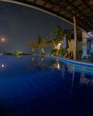 The Dharma Araminth Villa - Lovina Mountain and Sea View