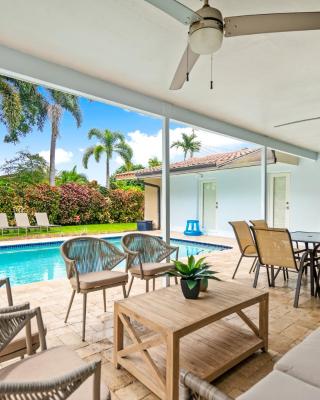 Spacious 4BR/3BA pool home, stylishly decorated