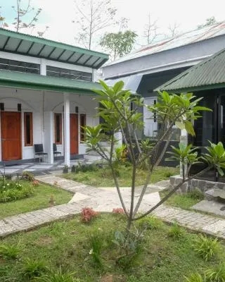 RedDoorz Syariah @ Jalan Dieng Wonosobo 2