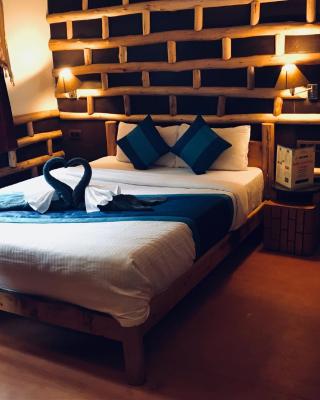 Manu Villa - 1,2,3 Bedroom Personal Luxury Villas Available in Manali