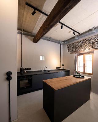 Klara Rooms