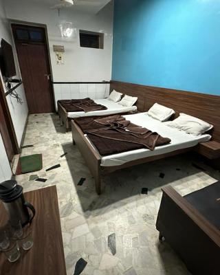 New Royal Hotel
