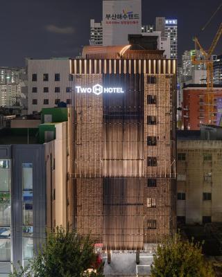Two H Hotel