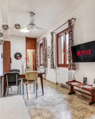 ANGOLO DI CORSO CAVOUR - Ultimo piano centrale e luminoso