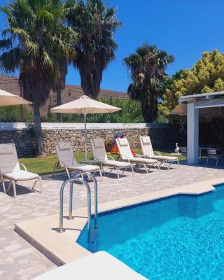 Villa Campos- Less than 5-Min Walk to Kalivaki Beach